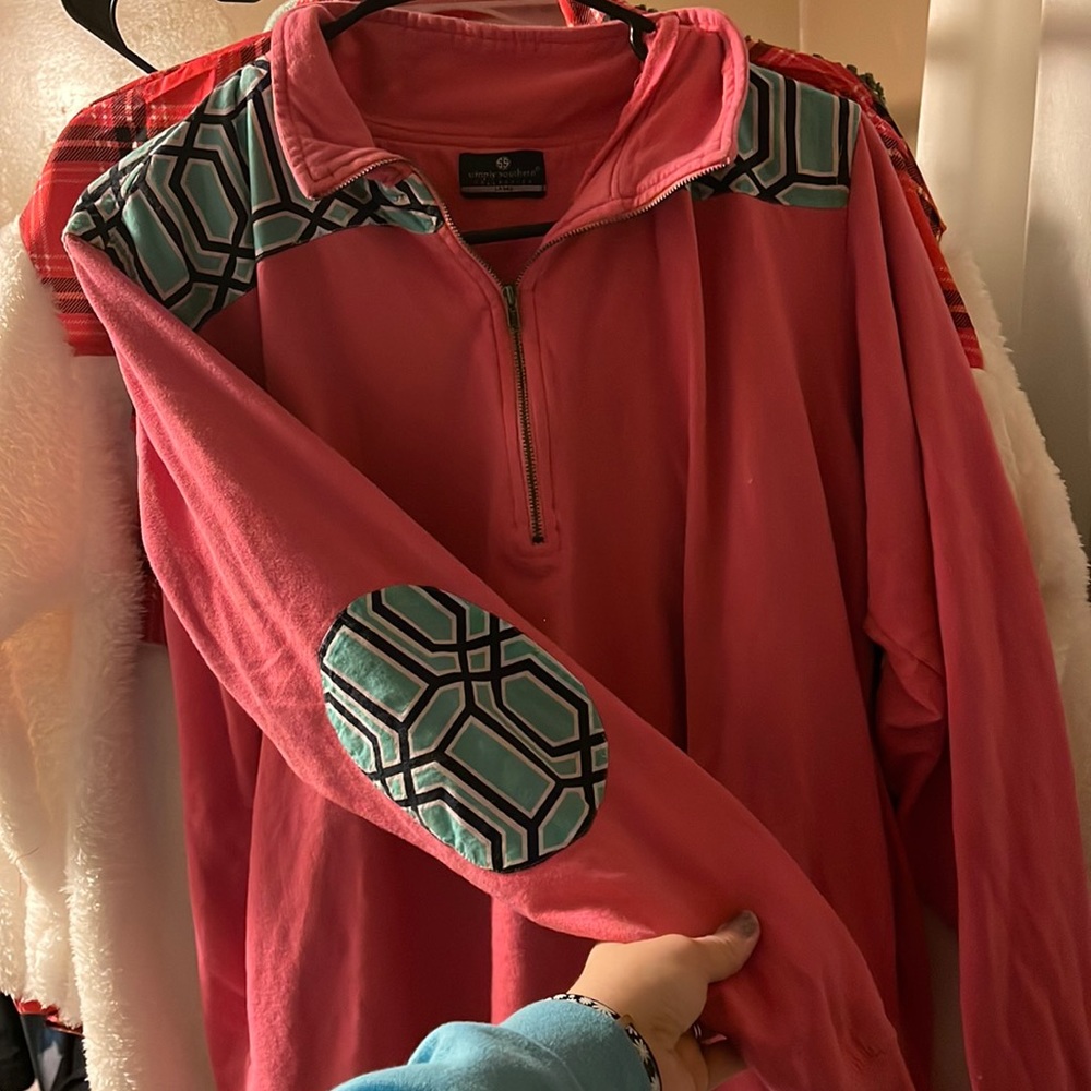 Simply southern pull over quarter zip. Size L.